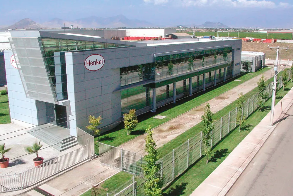 Edificio Henkel Chile.